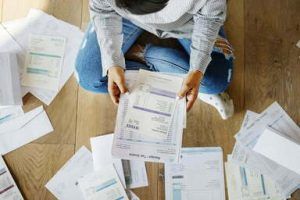 how to make invoices in Spain